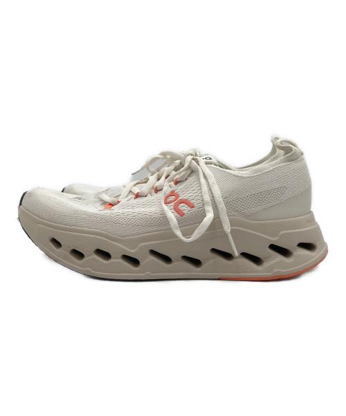 on（オン）on (オン) Cloudsurfer Max ホワイト サイズ:26.5cmの古着・服飾アイテム