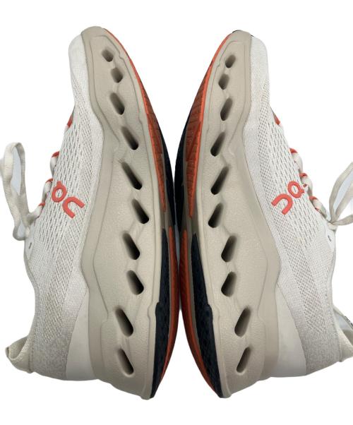 on（オン）on (オン) Cloudsurfer Max ホワイト サイズ:26.5cmの古着・服飾アイテム