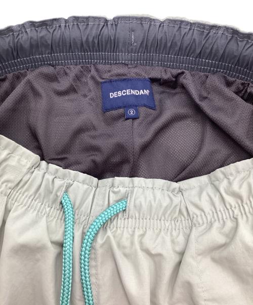 DESCENDANT（ディセンダント）DESCENDANT (ディセンダント) DBS BEACH SHORTS グレー サイズ:2の古着・服飾アイテム