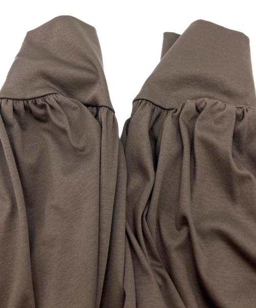 DEPAREILLE（デパリエ）DEPAREILLE (デパリエ) バックギャザー プルオーバー ブラウン サイズ:SIZE 38の古着・服飾アイテム