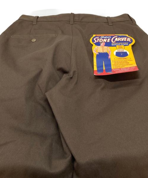 UNIVERSAL OVERALL（ユニバーサルオーバーオール）UNIVERSAL OVERALL (ユニバーサルオーバーオール) JOURNAL STANDARD relume (ジャーナルスタンダード レリューム) 別注 1タック ワイドパンツ 	25年モデル　日本製 ブラウン サイズ:L 未使用品の古着・服飾アイテム