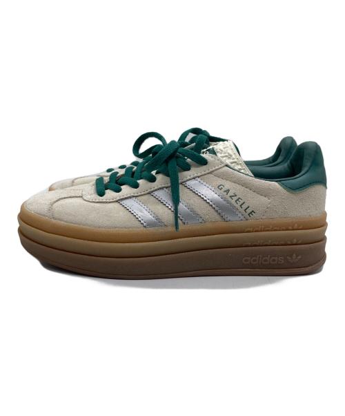 adidas（アディダス）adidas (アディダス) スニーカー ホワイト×グリーン サイズ:22.5の古着・服飾アイテム