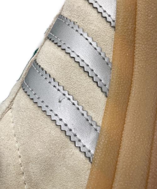 adidas（アディダス）adidas (アディダス) スニーカー ホワイト×グリーン サイズ:22.5の古着・服飾アイテム