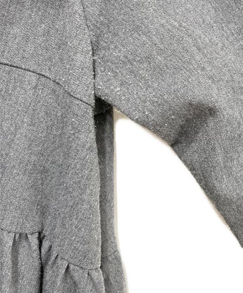 YORI（ヨリ）YORI (ヨリ) ウォームティアードワンピース グレー サイズ:38の古着・服飾アイテム