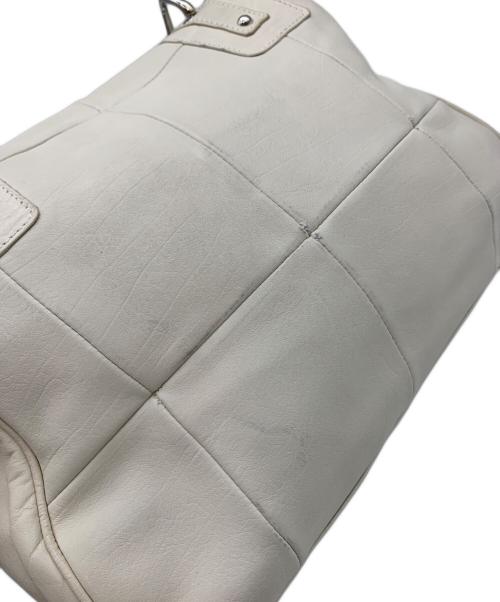 Salvatore Ferragamo（サルヴァトーレ フェラガモ）Salvatore Ferragamo (サルヴァトーレ フェラガモ) ワンショルダーバッグ アイボリーの古着・服飾アイテム