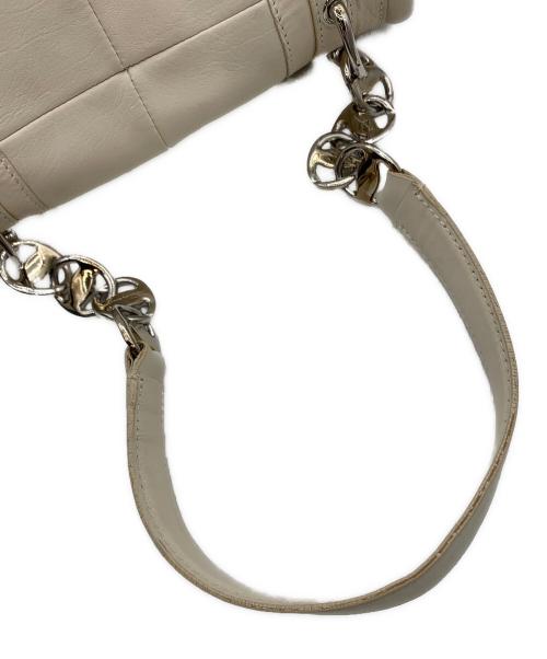 Salvatore Ferragamo（サルヴァトーレ フェラガモ）Salvatore Ferragamo (サルヴァトーレ フェラガモ) ワンショルダーバッグ アイボリーの古着・服飾アイテム