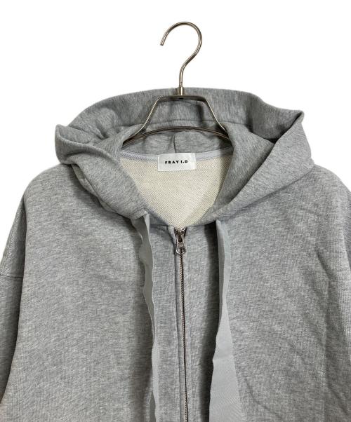 FRAY ID（フレイ アイディー）FRAY ID (フレイ アイディー) コンパクトフルジップパーカー　フーディ　ショート丈 グレー サイズ:FREE 未使用品の古着・服飾アイテム