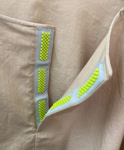 LUDLOW（ラドロー）LUDLOW (ラドロー) ドロストブラウス ベージュ サイズ:Freeの古着・服飾アイテム