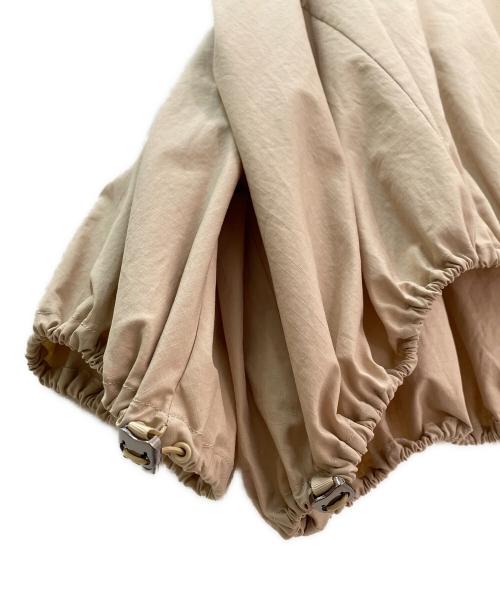 LUDLOW（ラドロー）LUDLOW (ラドロー) ドロストブラウス ベージュ サイズ:Freeの古着・服飾アイテム