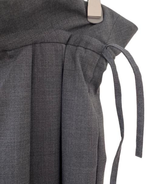 ENFOLD（エンフォルド）ENFOLD (エンフォルド) DOUBLE‐WASTE WIDE‐ PANTS グレー サイズ:36の古着・服飾アイテム