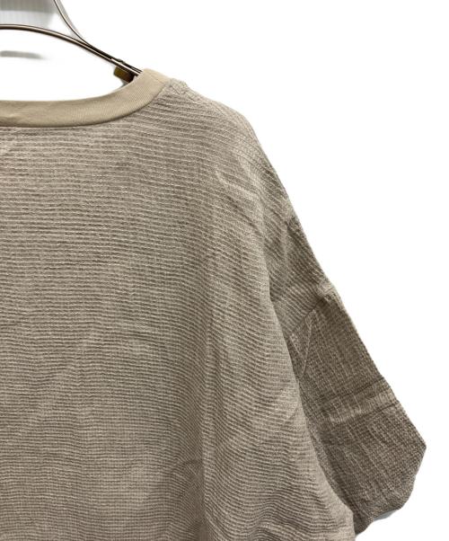 journal standard luxe（ジャーナルスタンダード ラックス）JOURNAL STANDARD LUXE (ジャーナルスタンダード ラックス) Fiona’s crewpull ナチュラル サイズ:Free 未使用品の古着・服飾アイテム