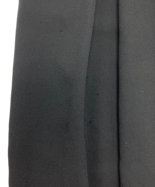 ENFOLD（エンフォルド）ENFOLD (エンフォルド) DRAPE TAPERED-TROUSERS　ドレープ テーパード トラウザーズ ブラック サイズ:38の古着・服飾アイテム