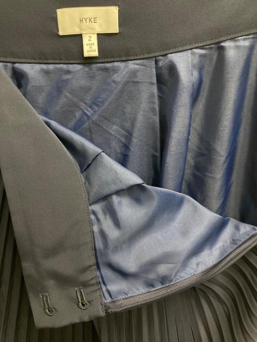 HYKE（ハイク）HYKE (ハイク) PLEATED SKIRT（プリーツ　スカート） ネイビー サイズ:2の古着・服飾アイテム
