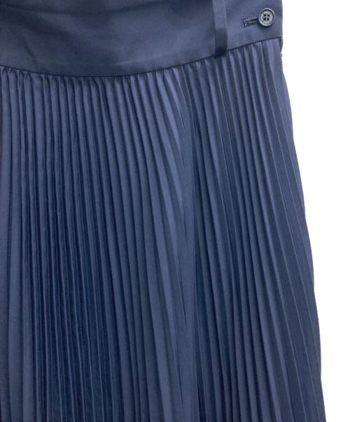 HYKE（ハイク）HYKE (ハイク) PLEATED SKIRT（プリーツ　スカート） ネイビー サイズ:2の古着・服飾アイテム
