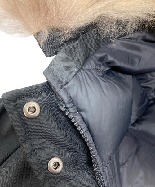 Pyrenex（ピレネックス）Pyrenex (ピレネックス) BORDEAUX FUR ダウンジャケット　アウター　ブルガリア製 ブラック サイズ:JP 44の古着・服飾アイテム