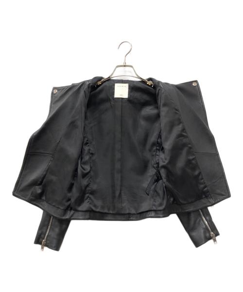 Sandro（サンドロ）Sandro (サンドロ) ラムレザーダブルライダースジャケット ブラックの古着・服飾アイテム