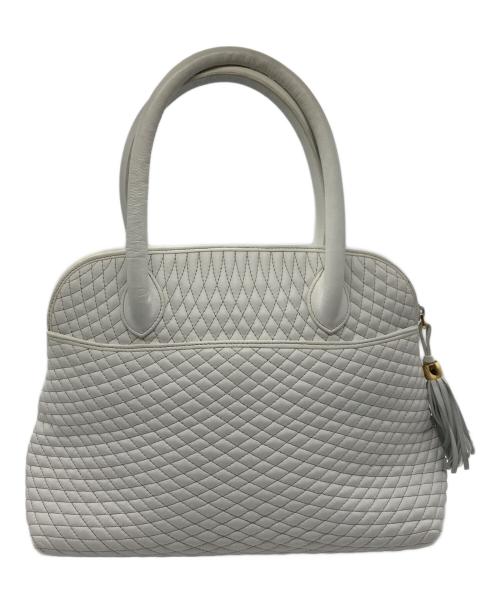 BALLY（バリー）BALLY (バリー) ヴィンテージキルティングバッグ ホワイトの古着・服飾アイテム