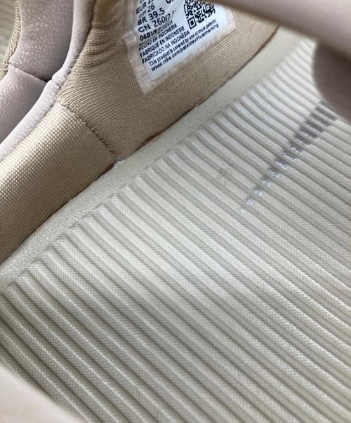 NIKE（ナイキ）NIKE (ナイキ) CALM SANDAL ベージュ サイズ:26㎝の古着・服飾アイテム
