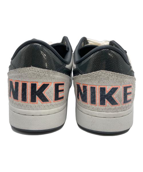 NIKE（ナイキ）NIKE (ナイキ) ローカットスニーカー グレー サイズ:28.5cmの古着・服飾アイテム