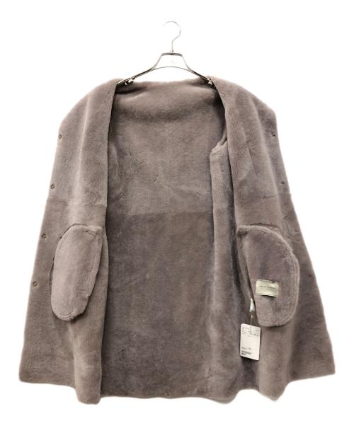 UNITED ARROWS（ユナイテッドアローズ）UNITED ARROWS (ユナイテッドアローズ) リアルムートン ノーカラーコート ベージュ サイズ:40 未使用品の古着・服飾アイテム