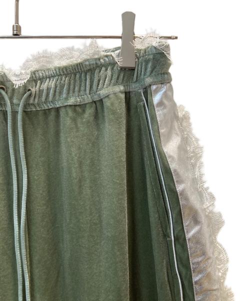 la belle etude（ラベルエチュード）la belle etude (ラベルエチュード) メタリックライン×レースベロアワイドパンツ グリーンの古着・服飾アイテム