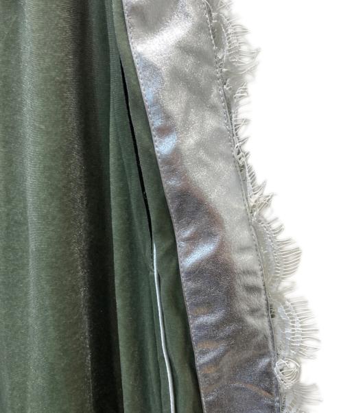 la belle etude（ラベルエチュード）la belle etude (ラベルエチュード) メタリックライン×レースベロアワイドパンツ グリーンの古着・服飾アイテム