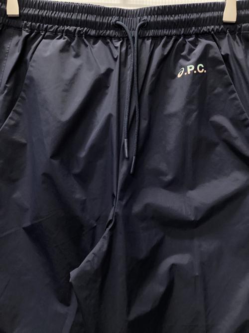 asics（アシックス）asics (アシックス) A.P.C. (アーペーセー) HAZE トラックパンツ ネイビー サイズ:XSの古着・服飾アイテム