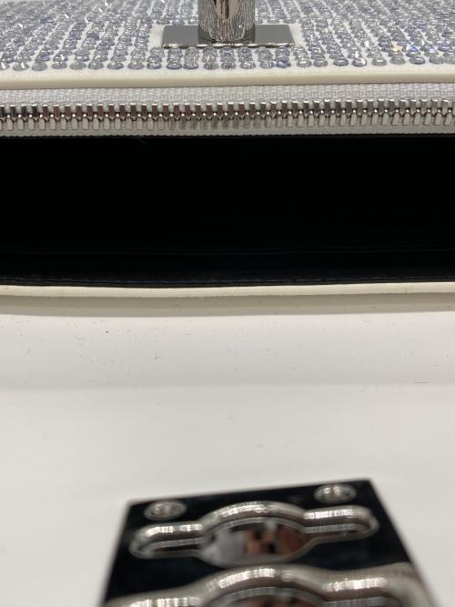 CAFUNE（カフネ）CAFUNE (カフネ) Stance Wallet Rhinestone ホワイトの古着・服飾アイテム