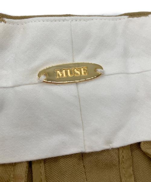 MUSE de Deuxieme Classe（ミューズ ドゥーズィエム クラス）MUSE de Deuxieme Classe (ミューズ ドゥーズィエム クラス) Peters suit タックパンツ ベージュ サイズ:36の古着・服飾アイテム