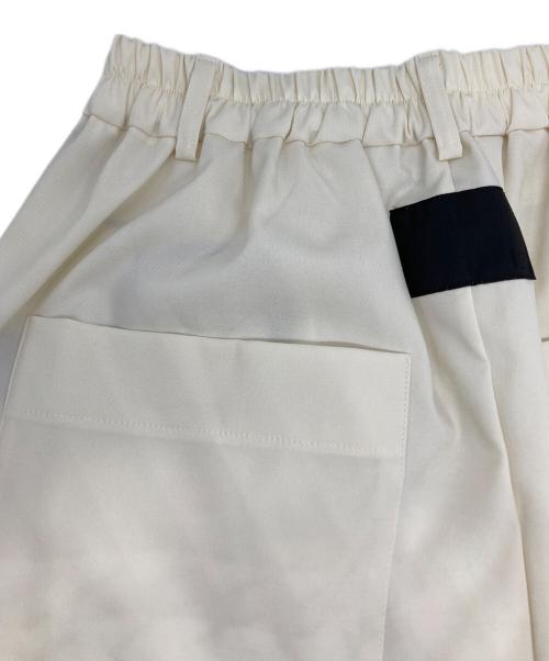 COGTHEBIGSMOKE（コグザビッグスモーク）COGTHEBIGSMOKE (コグザビッグスモーク) LUCY BAGGY TROUSERS アイボリー サイズ:Freeの古着・服飾アイテム