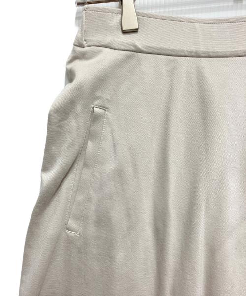 COGTHEBIGSMOKE（コグザビッグスモーク）COGTHEBIGSMOKE (コグザビッグスモーク) HALO SEMI-FLARE SKIRT グレー サイズ:FREEの古着・服飾アイテム