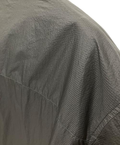 Graphpaper（グラフペーパー）Graphpaper (グラフペーパー) PERTEX QUANTUM AIR Ripstop Hooded Jacket ブラック サイズ:1の古着・服飾アイテム