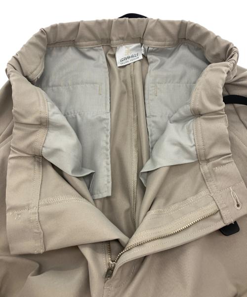 GRAMICCI（グラミチ）GRAMICCI (グラミチ) URBAN RESEARCH (アーバンリサーチ) コットンライクチノストレッチパンツ ベージュ サイズ:Lの古着・服飾アイテム