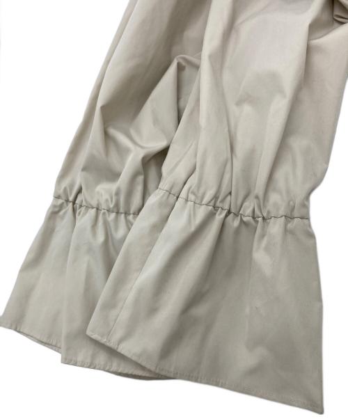 EMMEL REFINES（エメル リファインズ）EMMEL REFINES (エメル リファインズ) シャーリングオールインワン ベージュ サイズ:Mの古着・服飾アイテム