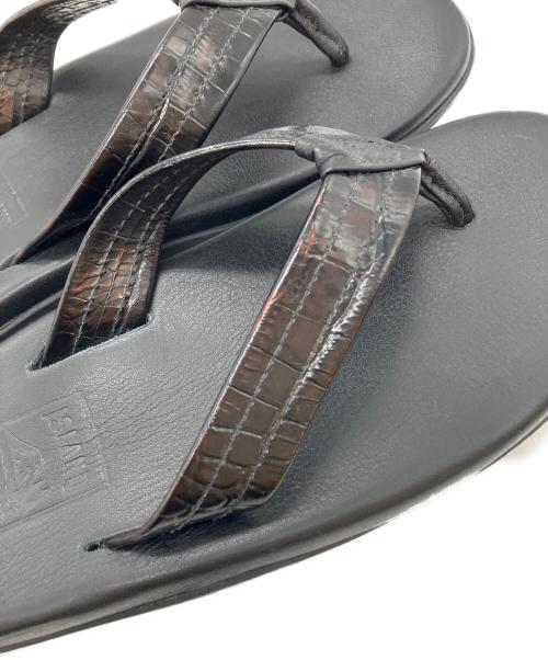 ISLAND SLIPPER（アイランドスリッパ）ISLAND SLIPPER (アイランドスリッパ) 型押しトングサンダル ブラック サイズ:10の古着・服飾アイテム