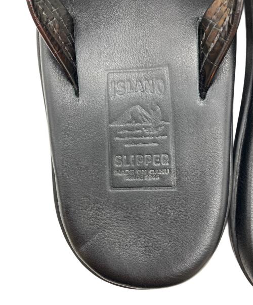 ISLAND SLIPPER（アイランドスリッパ）ISLAND SLIPPER (アイランドスリッパ) 型押しトングサンダル ブラック サイズ:10の古着・服飾アイテム