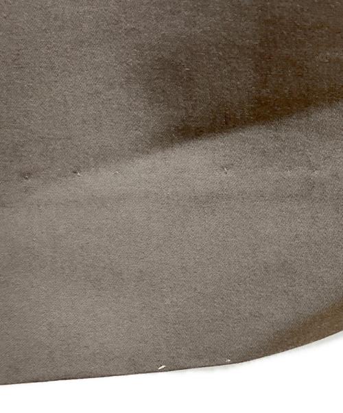 icB（アイシービー）icB (アイシービー) リヨセルスパンサテン キャミソールワンピース カーキ サイズ:2の古着・服飾アイテム