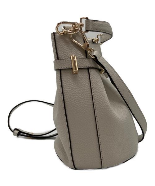 FURLA（フルラ）FURLA (フルラ) ショルダーバッグ　AURA MINI DRAWSTRING アイボリー サイズ:-の古着・服飾アイテム