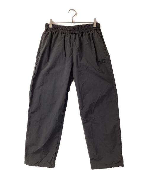 UMBRO（アンブロ）UMBRO (アンブロ) URBAN RESEARCH DOORS (アーバンリサーチドアーズ) RS TRACK PANTS グレー サイズ:Mの古着・服飾アイテム