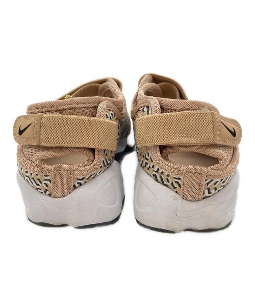 NIKE（ナイキ）NIKE (ナイキ) W AIR RIFT ベージュ サイズ:US7の古着・服飾アイテム