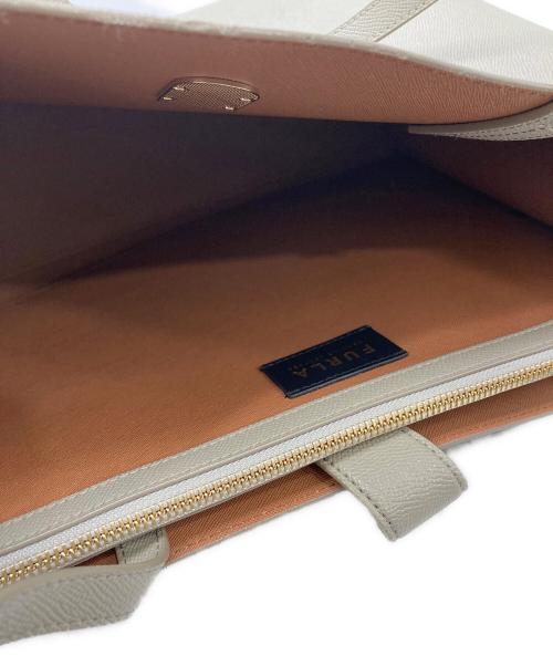 FURLA（フルラ）FURLA (フルラ) SOFIA L TOTE ライトグレー サイズ:-の古着・服飾アイテム