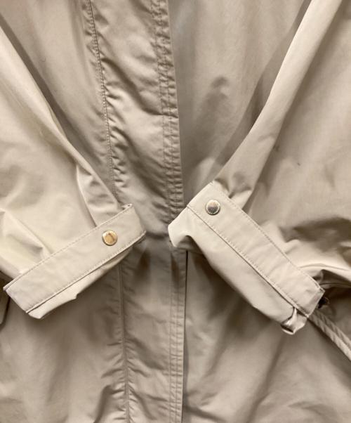 WOOLRICH（ウールリッチ）WOOLRICH (ウールリッチ) マウンテンパーカー ベージュ サイズ:Mの古着・服飾アイテム