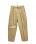 UNIVERSAL PRODUCTS.（ユニバーサルプロダクツ）の古着「COTTON 1TUCK TROUSERS」｜ベージュ