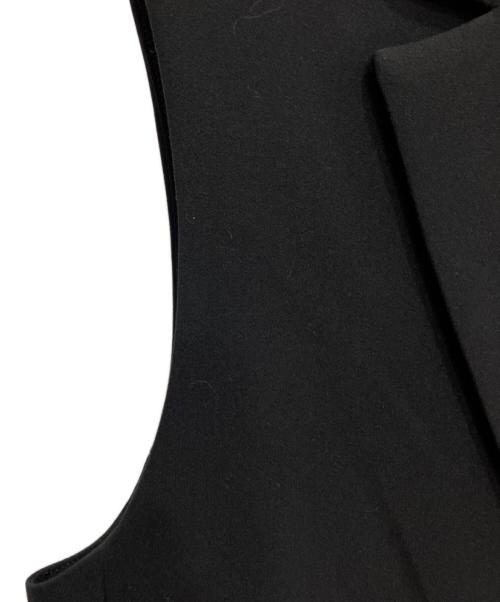 BARNEYS NEWYORK（バーニーズ・ニューヨーク）BARNEYS NEWYORK (バーニーズ・ニューヨーク) テーラードロングジレ ブラック サイズ:FREEの古着・服飾アイテム