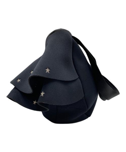 Rapture（ラプチャー）Rapture (ラプチャー) ティアード ネイプルズ ボディバッグ ブラックの古着・服飾アイテム