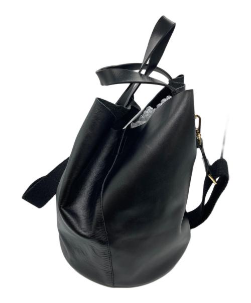 Curensology（カレンソロジー）Curensology (カレンソロジー) ニューレザーヘルメットバッグ ブラックの古着・服飾アイテム