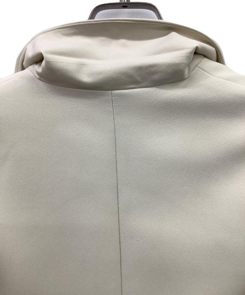 Adam et Rope（アダム エ ロペ）Adam et Rope (アダム エ ロペ) シェイプフォルムシングルジャケット アイボリー サイズ:38の古着・服飾アイテム