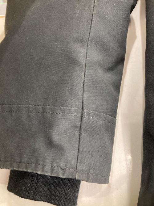 CANADA GOOSE（カナダグース）CANADA GOOSE (カナダグース) コヨーテファー JASPER /ジャスパー パーカ/ダウンジャケット ブラック サイズ:Mの古着・服飾アイテム