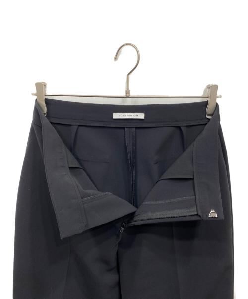 FOXEY NEWYORK（フォクシーニューヨーク）FOXEY NEWYORK (フォクシーニューヨーク) センタープレスパンツ ブラック サイズ:42の古着・服飾アイテム