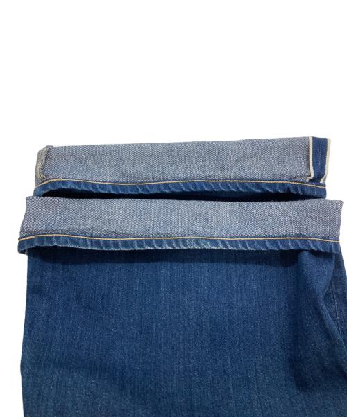 LEVI'S（リーバイス）LEVI'S (リーバイス) CARVE リラックスジーンズ インディゴ サイズ:66㎝（W26）の古着・服飾アイテム